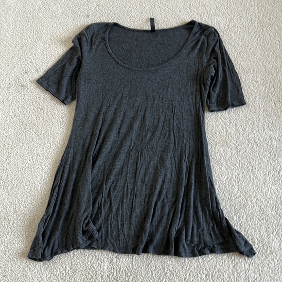 Lot of 5 maternity shirts - size medium - Picture 7 of 9